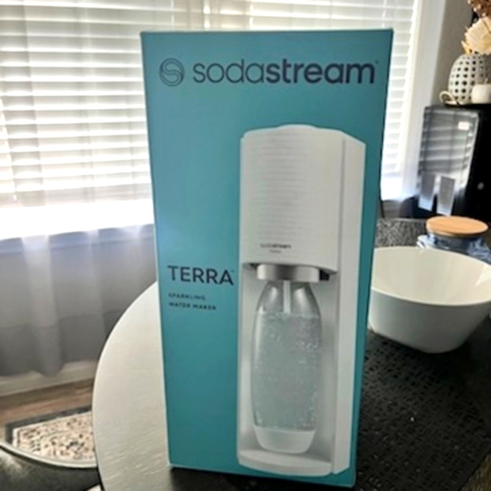 SodaStream Terra Sparkling Water Maker - White
